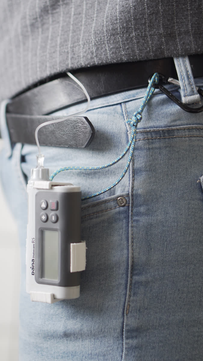 Wearable Environmental Sensor — IoT Device